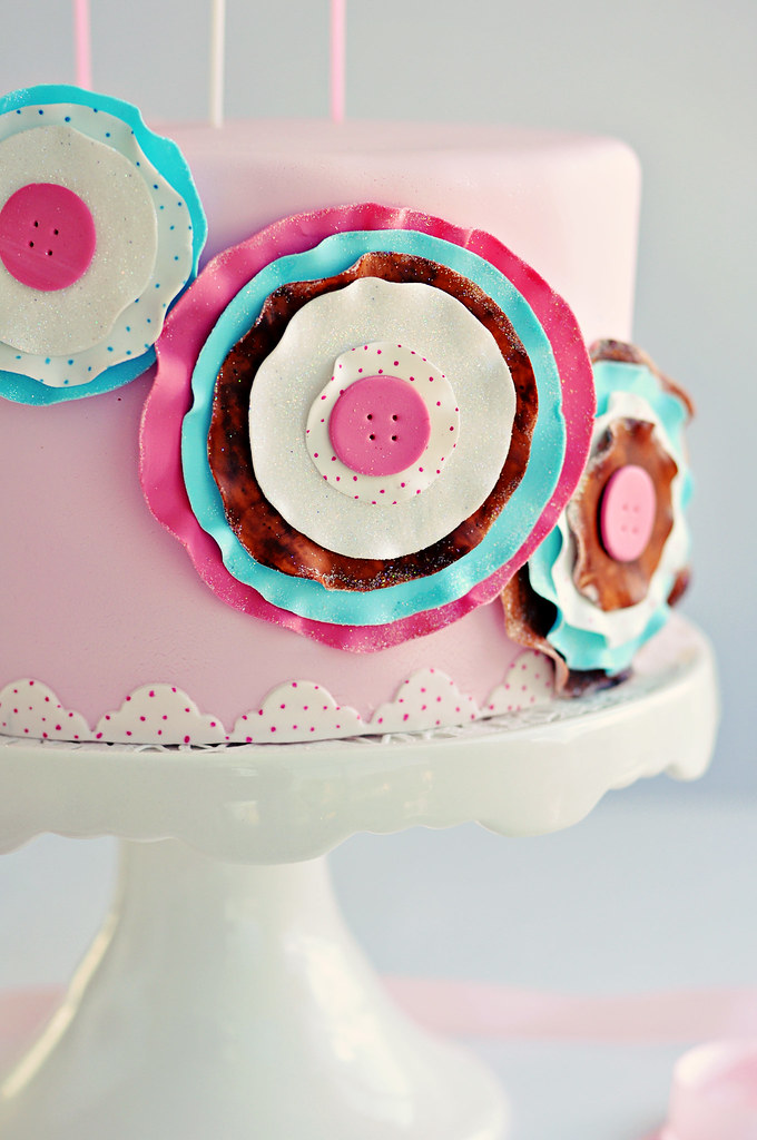 Paper Craft Sugar Posy Cake 4 Sugar "papercraft" posies… Flickr