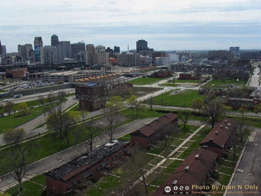 BrewsterDouglass Housing Projects [A6302504] This photo … Flickr