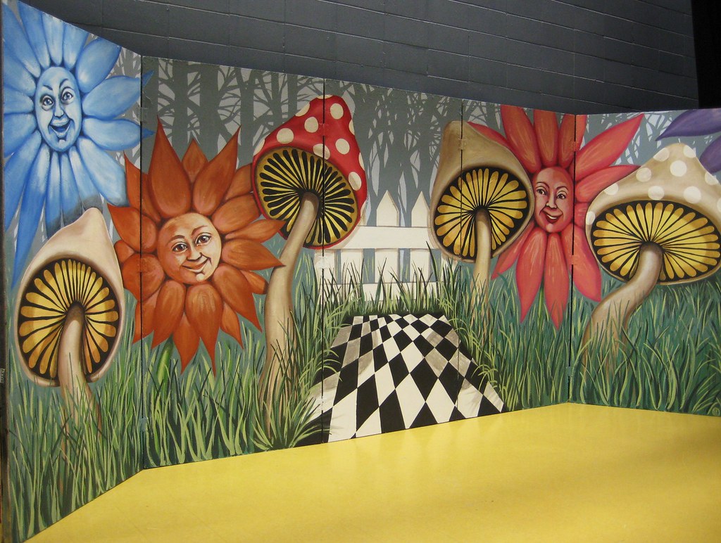 Alice in Wonderland stage set. Just finished the Alice in … Flickr