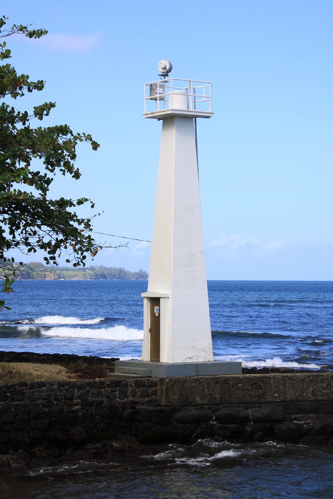 Lighthouses of Hawaii © Coconut Point Lighthouse near Hilo… Flickr