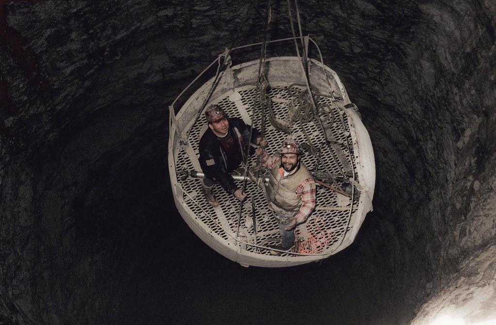 Chicago Deep Tunnel Project Men on platform in shaft Flickr