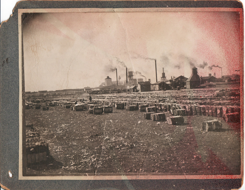 West Texas Cotton Field Photo of a cotton gin in full prod… Flickr