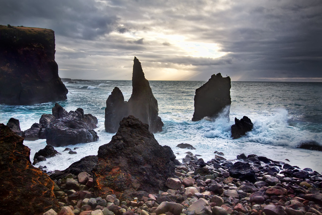 'Gates of Hell', Iceland, Reykjanesta, Coastal Rock Format… Flickr