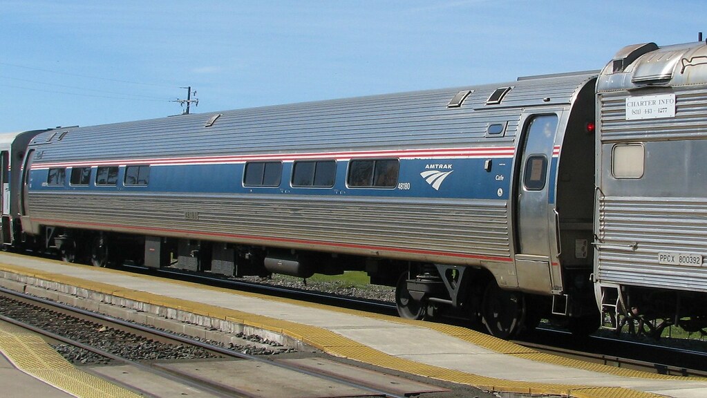 Amtrak Amfleet I Café Car 48180 1 Amtrak Reno Fun Train ww… Flickr