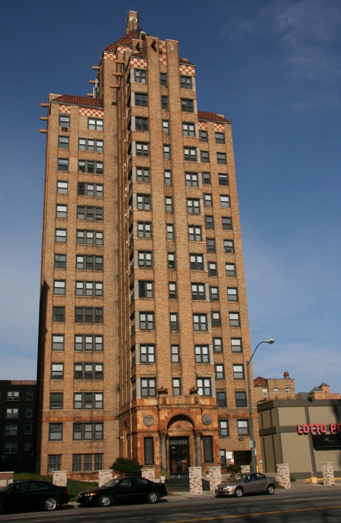 The Kean Apartment Building Detroit,MI Apt Building along… Flickr