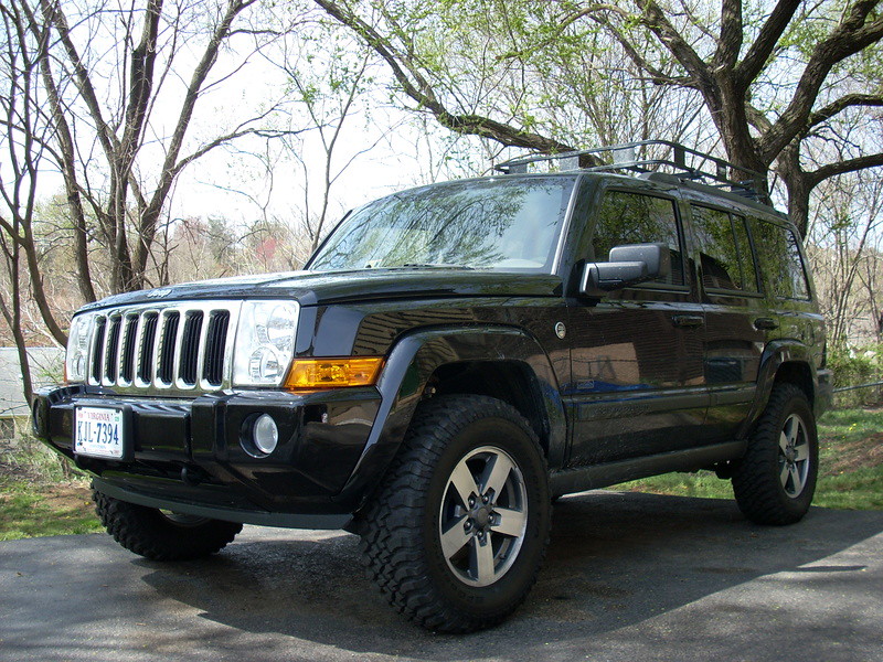 Lifted Jeep Commander (Rocky Road 2.25in. lift) with 2557… Flickr