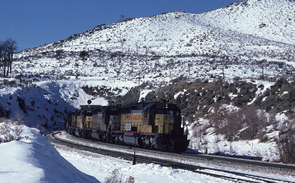 UP 3373 East Beckwourth Pass, CA November 21 1985_edited2… Flickr