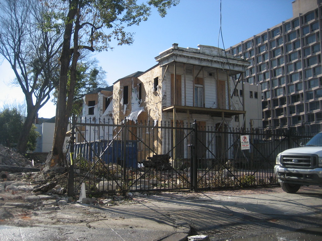 Josephine St House House on Josephine Street, New Orleans,… Flickr