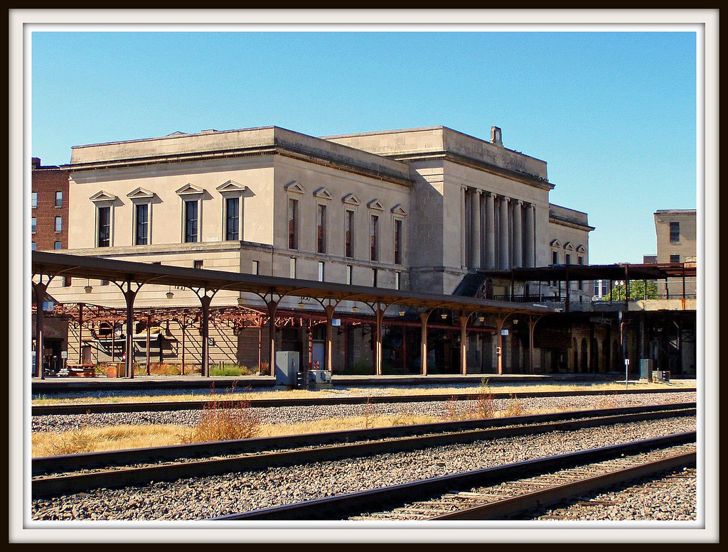 Omaha Burlington Station A view of The Omaha, Nebraska Bur… Flickr