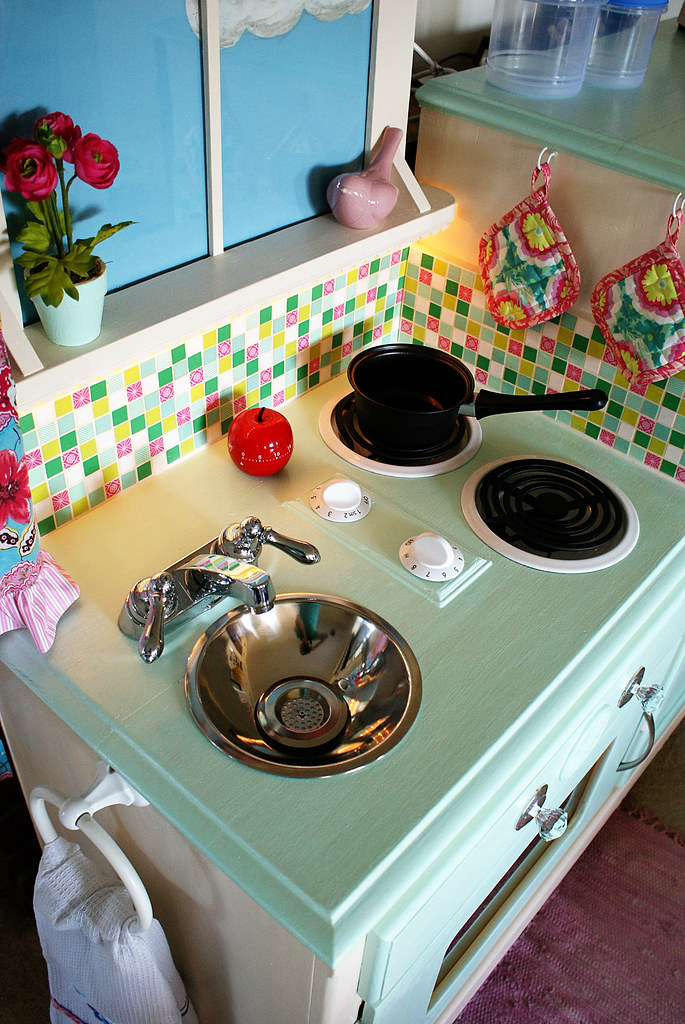 Play Kitchen 3 The faucet was 5.00, the knobs were 0.75 … Flickr