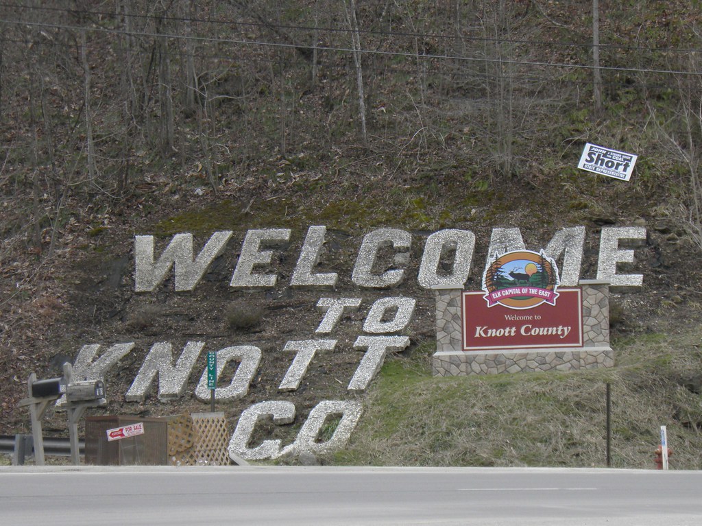Knott County KYelk capital of the east Carol Vinzant Flickr