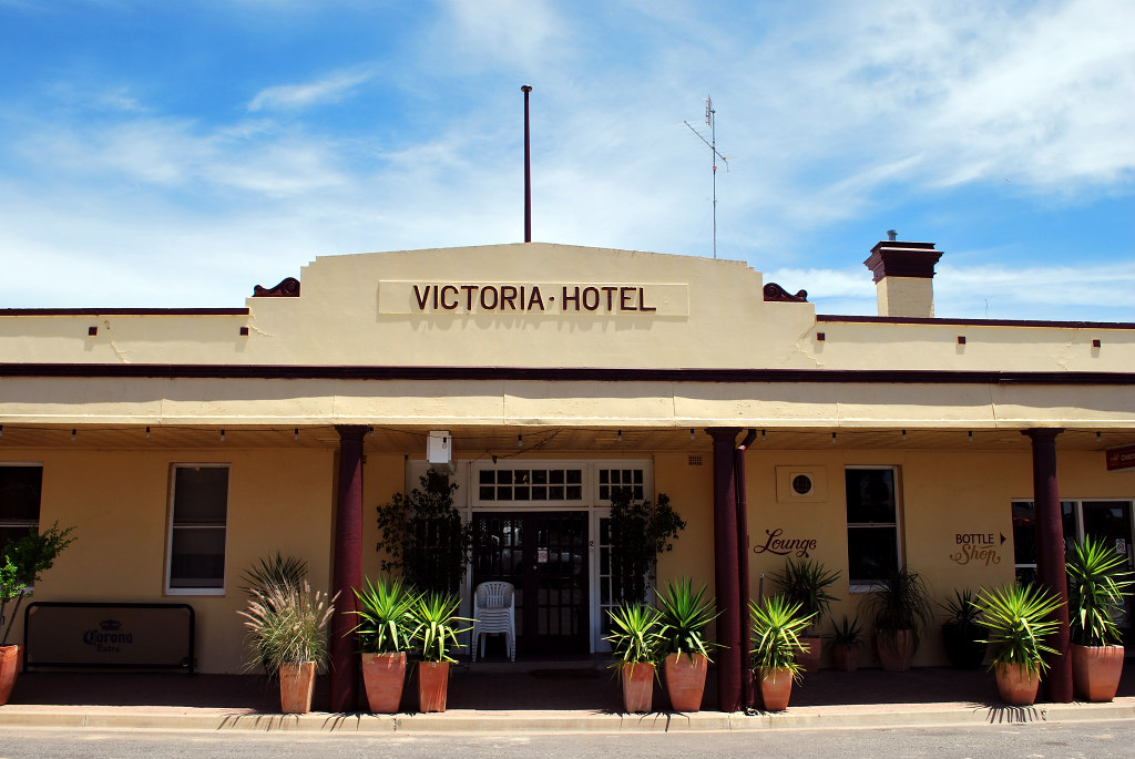 Victoria Hotel, Beulah, VIC, Australia phunnyfotos Flickr
