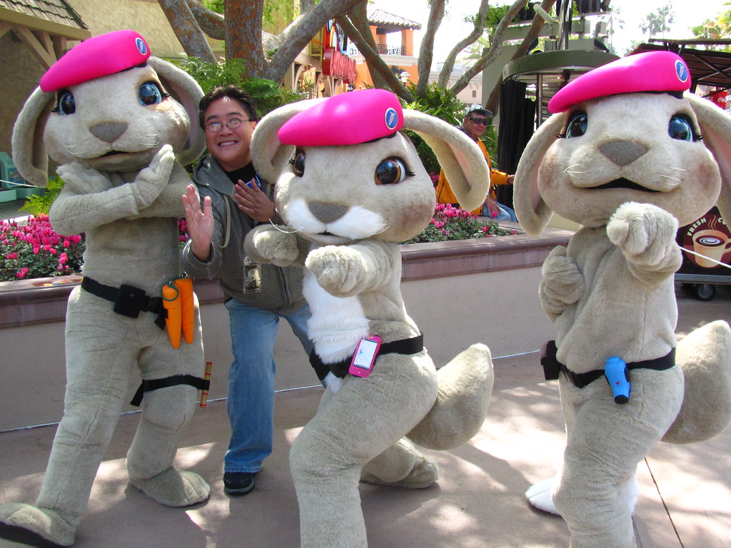 Meeting the Pink Beret Bunnies at Universal Studios Flickr