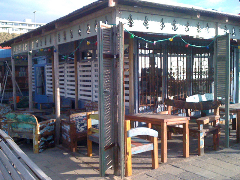 mangos.beachbar Renovated Mango's Beachbar. By using diffe… Flickr