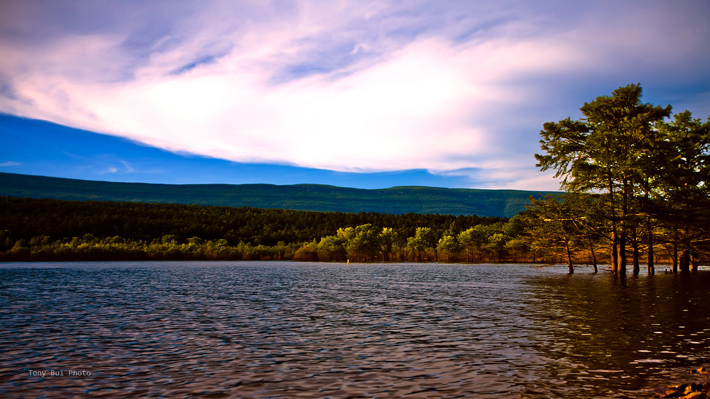 Blue Mountain Lake Arkansas Tony Bui Flickr