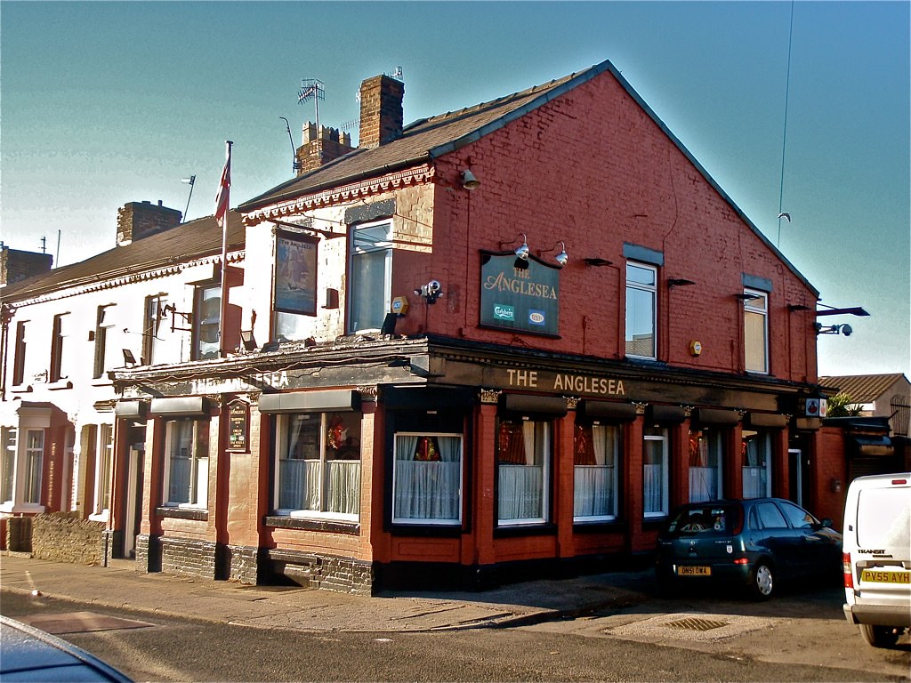 The Anglesea Dingle, Liverpool. End of terrace in Beresf… Flickr