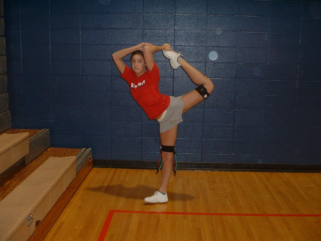 Cheerleading Scorpion stretch Myosource Cheer Combo that ??? Flickr