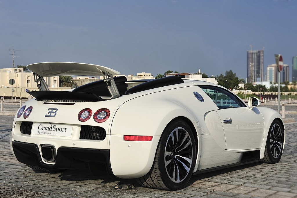 Bugatti Veyron Grand Sport white Sang Noir rims (3) Flickr