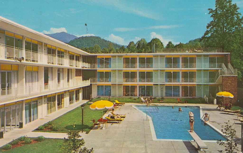 Holiday Inn Gatlinburg, Tennessee Airport Road, downtown… Flickr