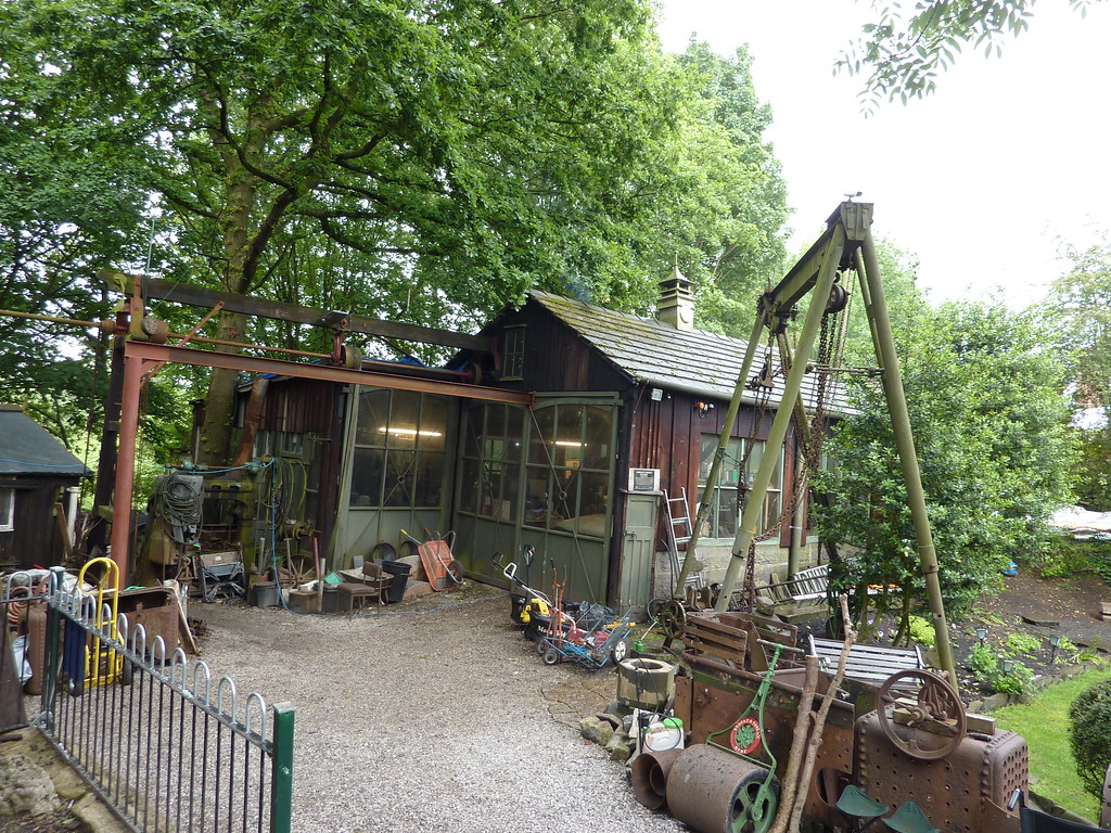 Fred Dibnah Heritage Centre Bolton and garage whe… Flickr