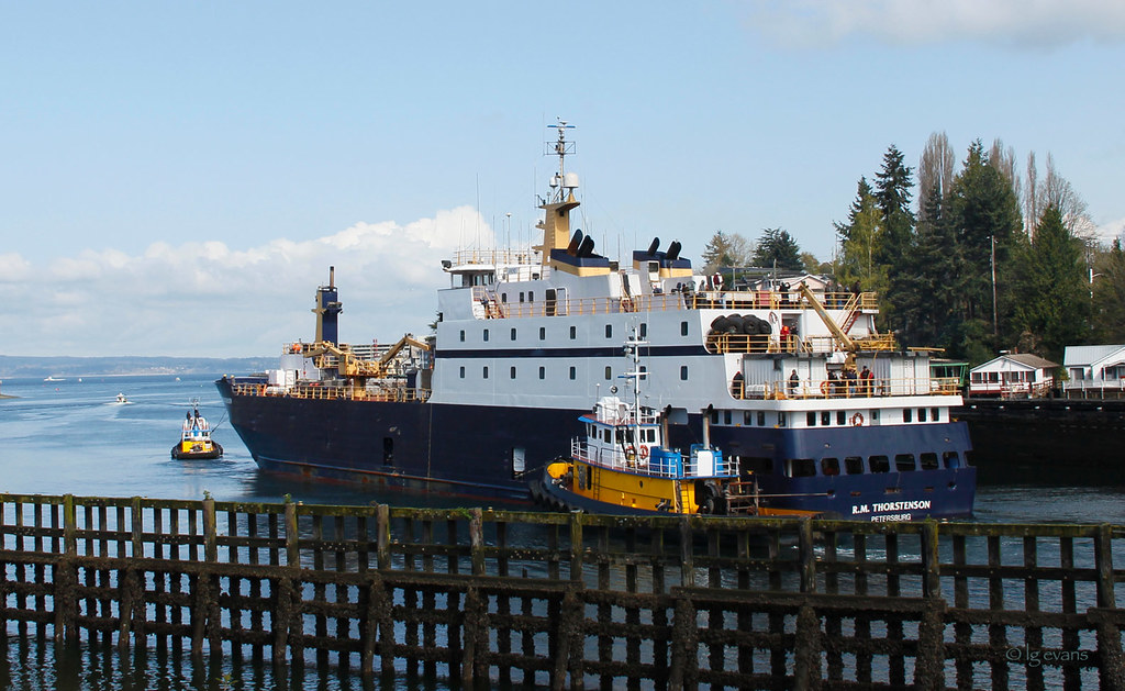 RM Thorstenson Western Towboat's Flyer and Triumph assist … Flickr