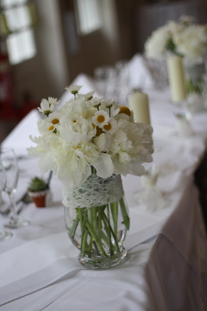 White Wedding Flowers Top Table Floral design by Passion f… Flickr