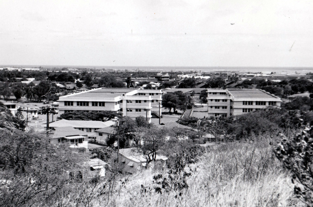 1954 Barracks, Ft Shafter Hawaii, June 27 1954 vic&becky Flickr