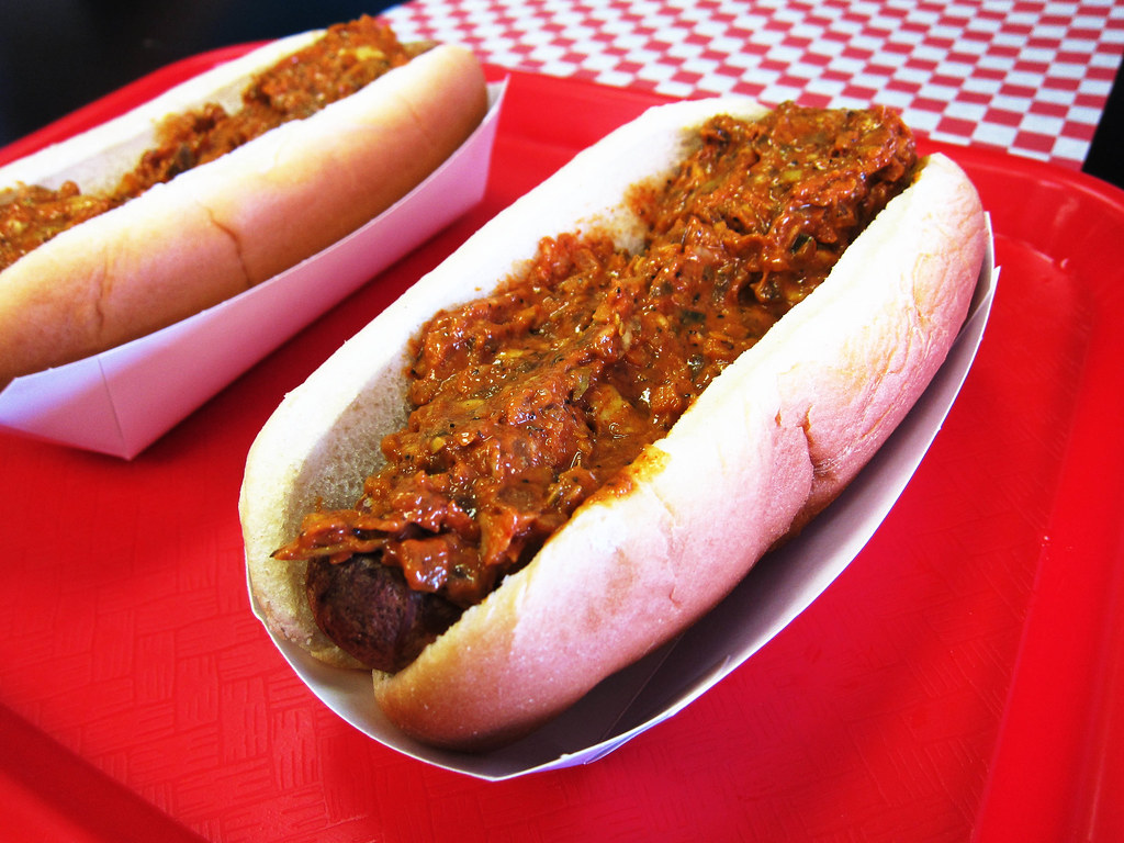 Hot Dog Sampling at Fab Hot Dogs Bald Eagle Ripper topped… Flickr