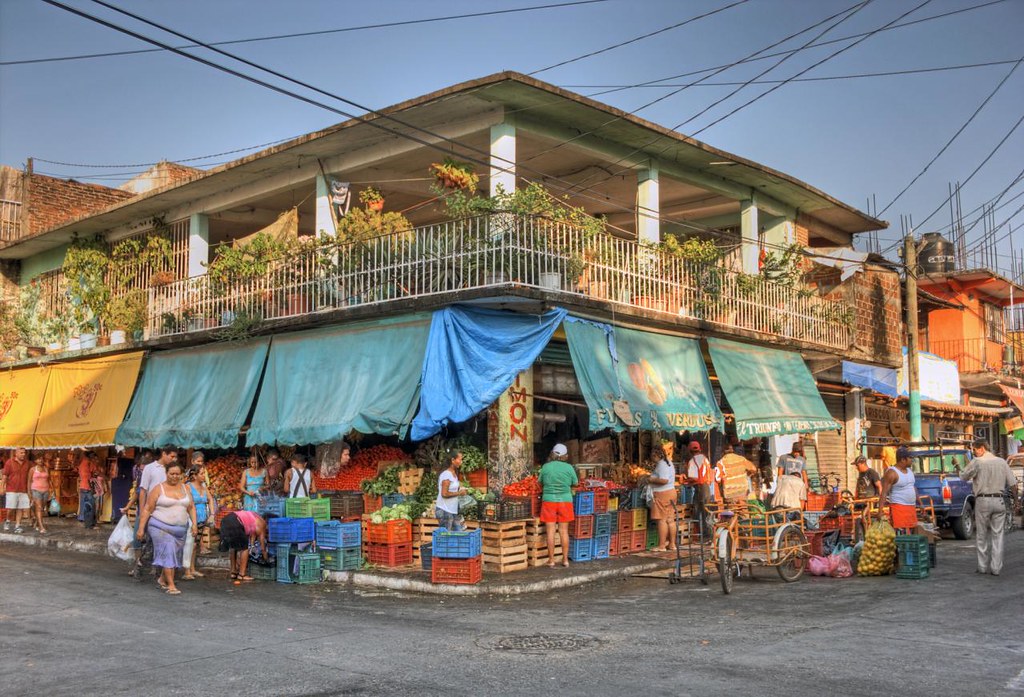 219/366 THE WORLDZihuatanejo, Mexico "Corner market" Flickr
