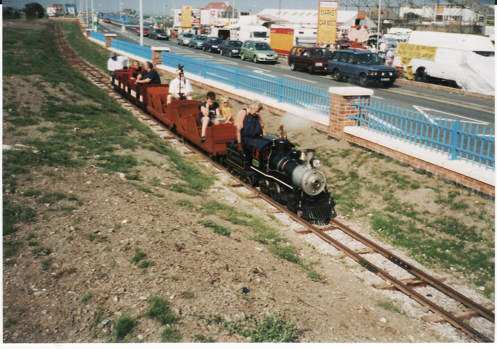 Rhyl RhylMarine Lake Railway 08/08/2003 FRANK ROGOWSKI Flickr