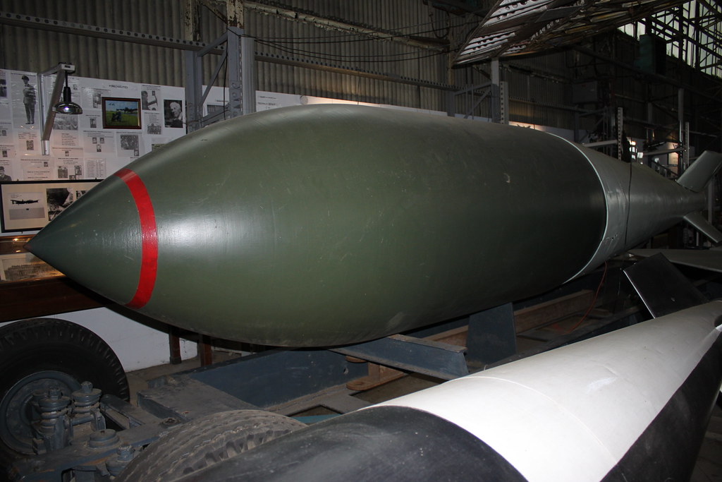 Grand Slam 22,000 lb earthquake bomb used by 617 Sqn. The … Flickr