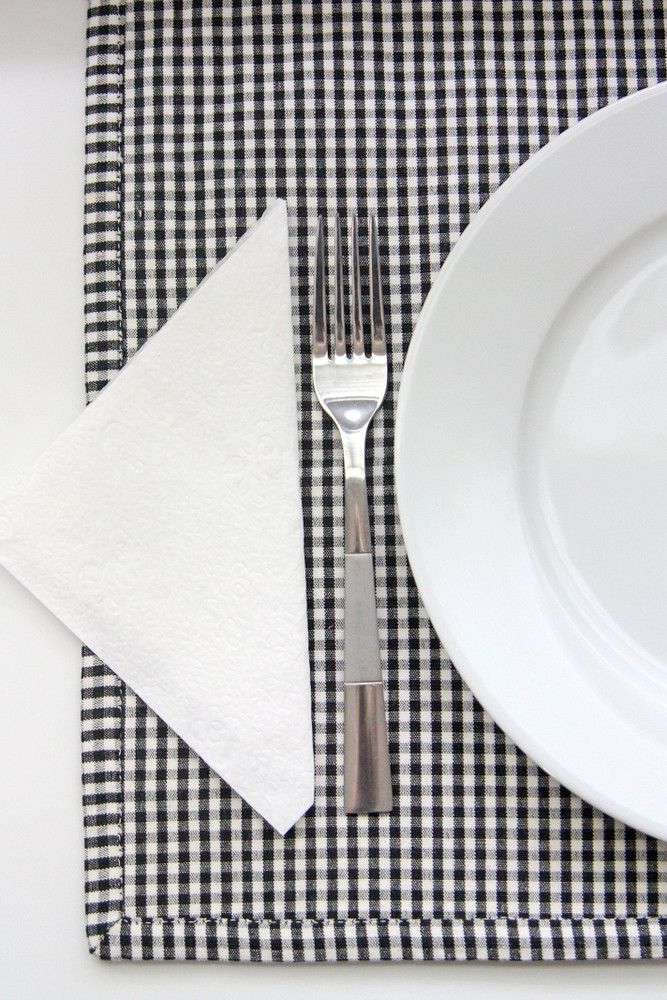 How to Teach Your Child to Set the Table Correctly Everyday Reading