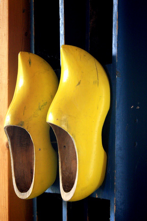 Holland Michigan wooden shoes These are actually part of t… Flickr