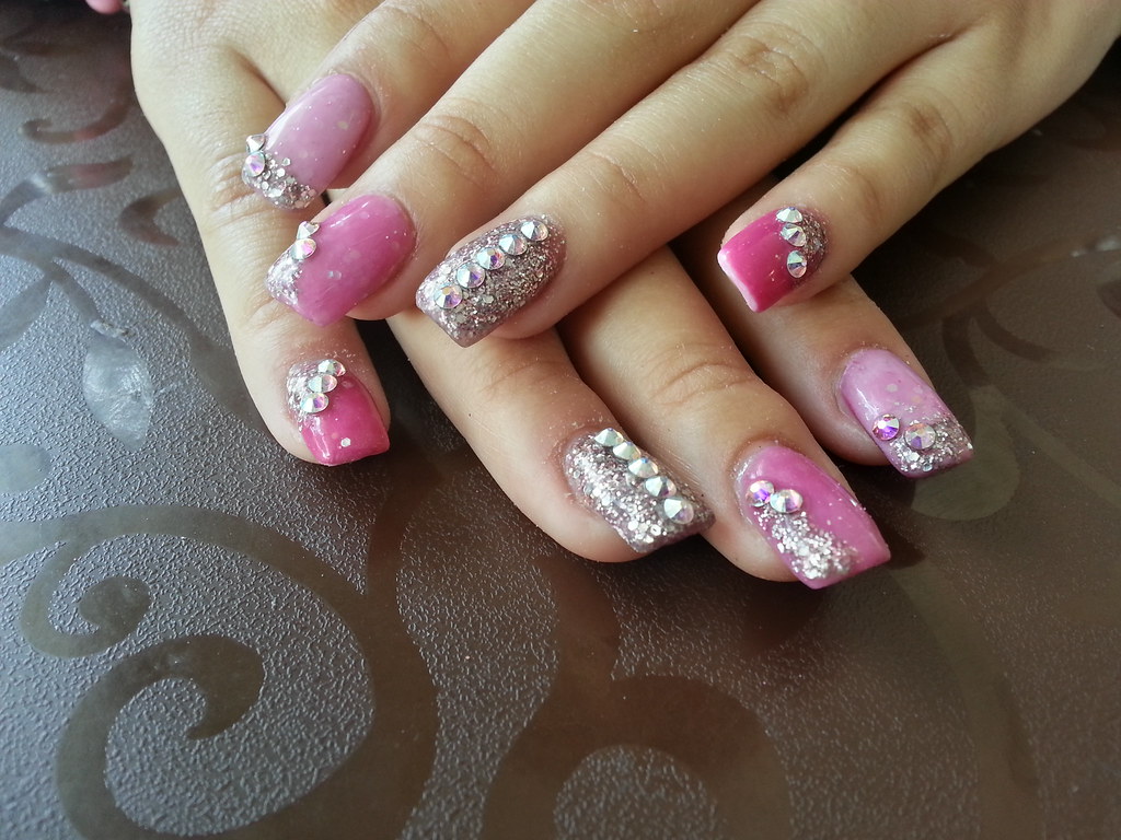 Uñas esculturales decoradas Glam Hair Salon Flickr