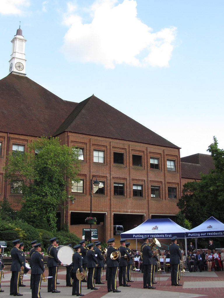 Civic Centre Uxbridge portemolitor Flickr