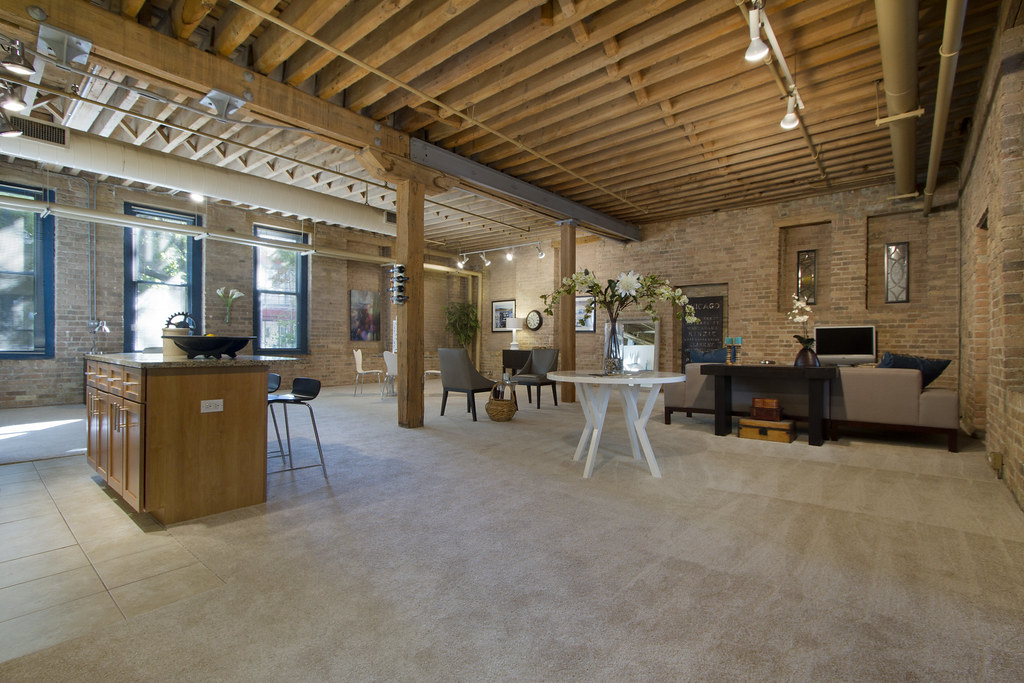 Cobbler Square Loft Apartments in Chicago, IL Loft Apart… Flickr
