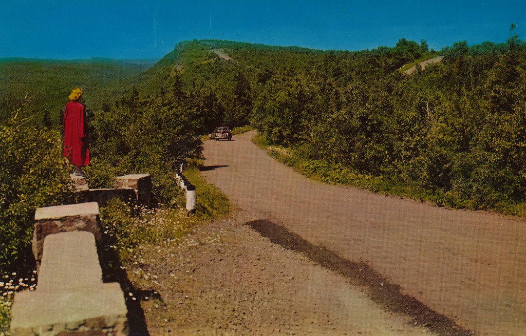 Brockway Mountain Drive, Michigan In the "Copper County" o… Flickr