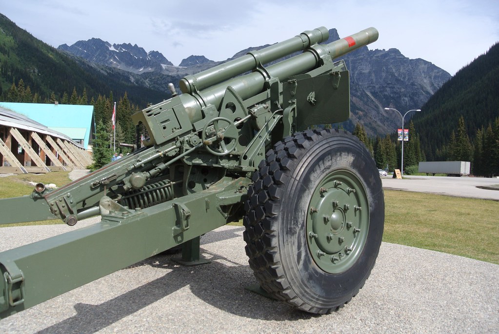M105 howitzer, Glacier NP, Canada M105 howitzer, Glacier N… Flickr