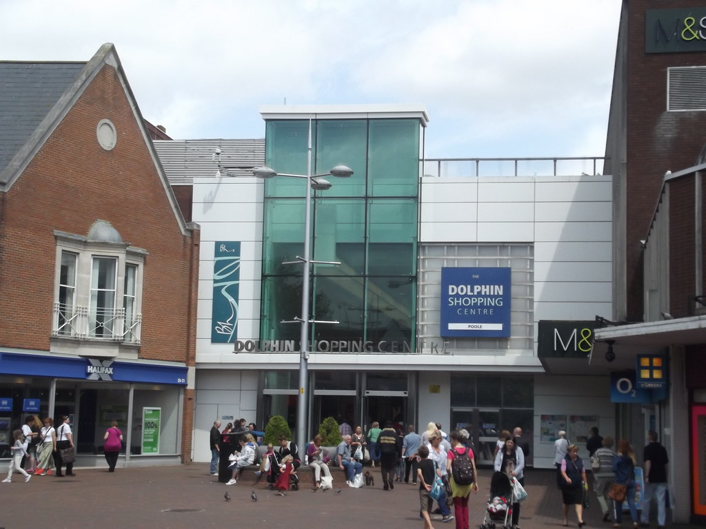 The Dolphin Shopping Centre, Poole High Street entrance Flickr