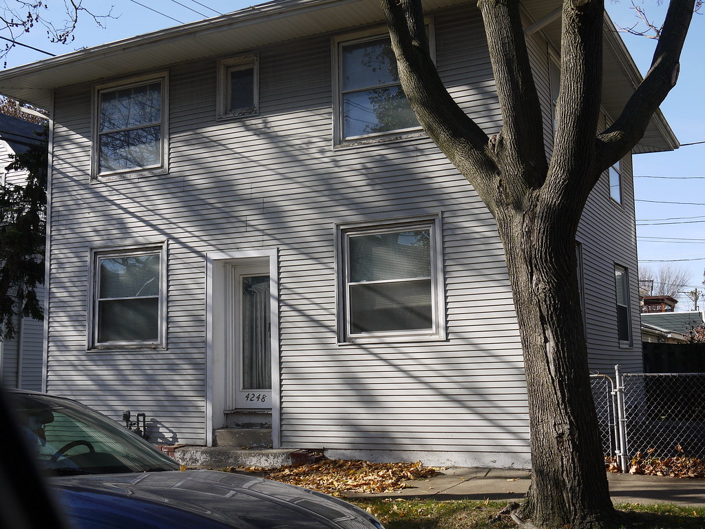 Some Lincoln Square Homes for Sale in Lincoln Square... Flickr