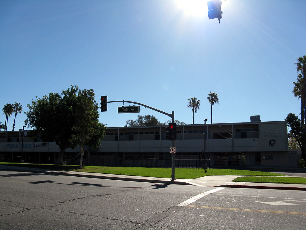 Villa Park High School Logo