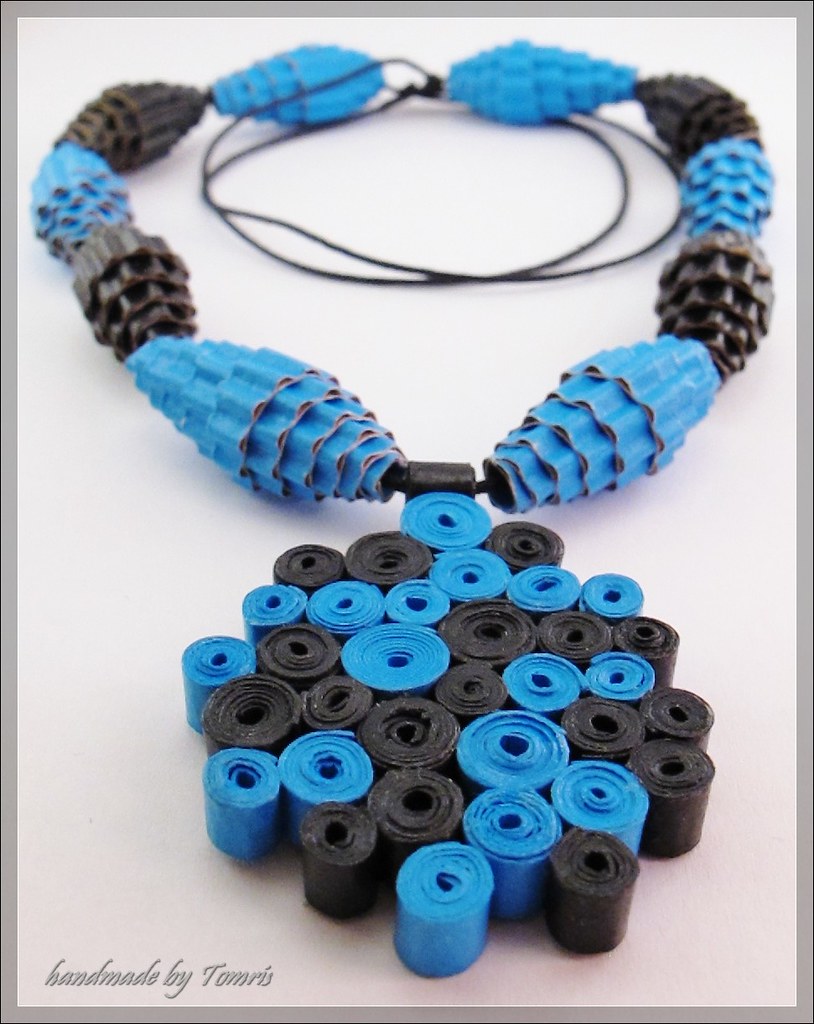 Quilling Handmade Paper Necklace Black & Azure Circles… Flickr