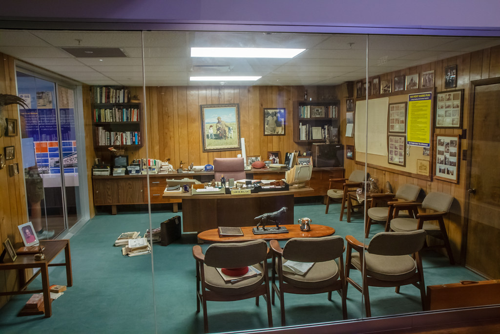 Sam Walton's office After he died they took pictures, then… Flickr