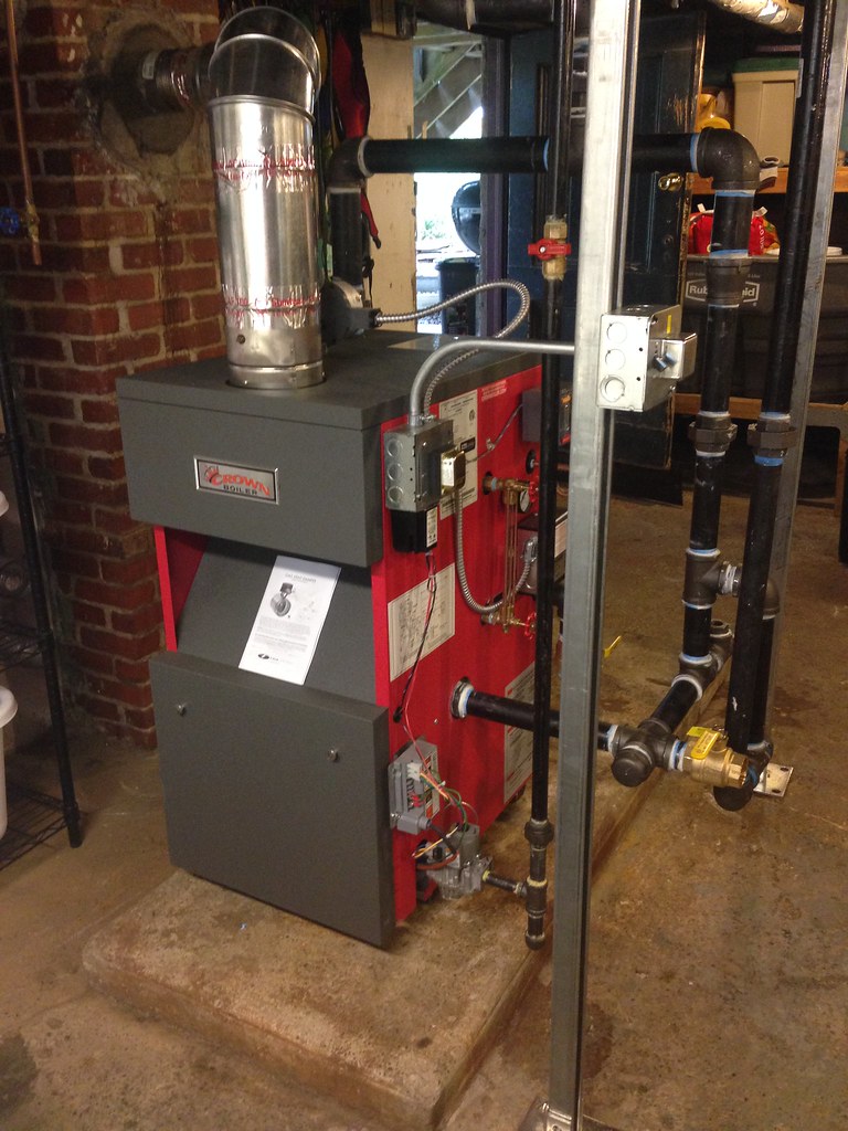 Crown BSI 138 Natural Gas Steam Boiler Crown BSI 138 Natur… Flickr
