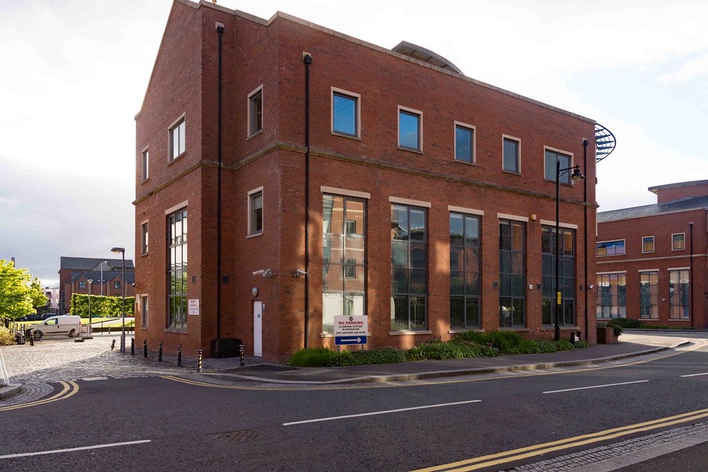 GASWORKS A FREQUENT VISITOR'S GUIDE TO BELFAST