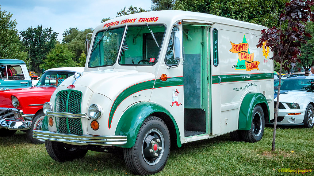 Divco Dairy Truck 1965 Divco Truck Pointe Dairy Farms Divc… Flickr