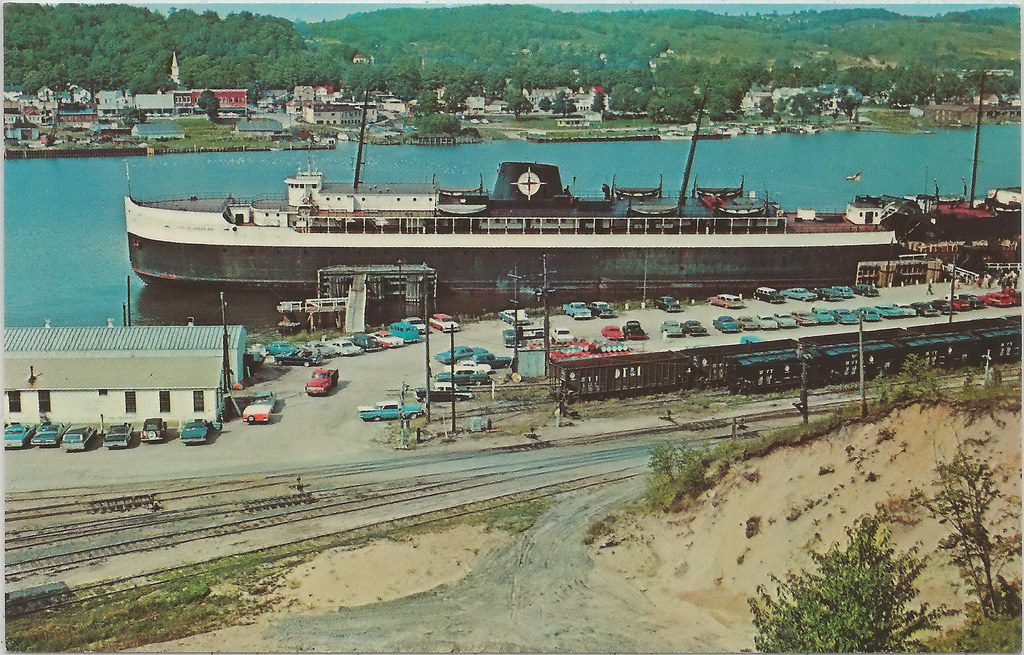 SHIP Frankfort Elberta MI 1960s AARR rebuilt in 1962 SS CI… Flickr