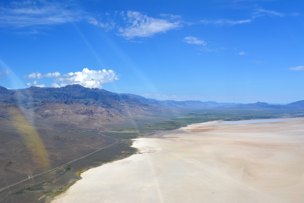 Alvord Desert While Steens Mountain looms to the west, the… Flickr