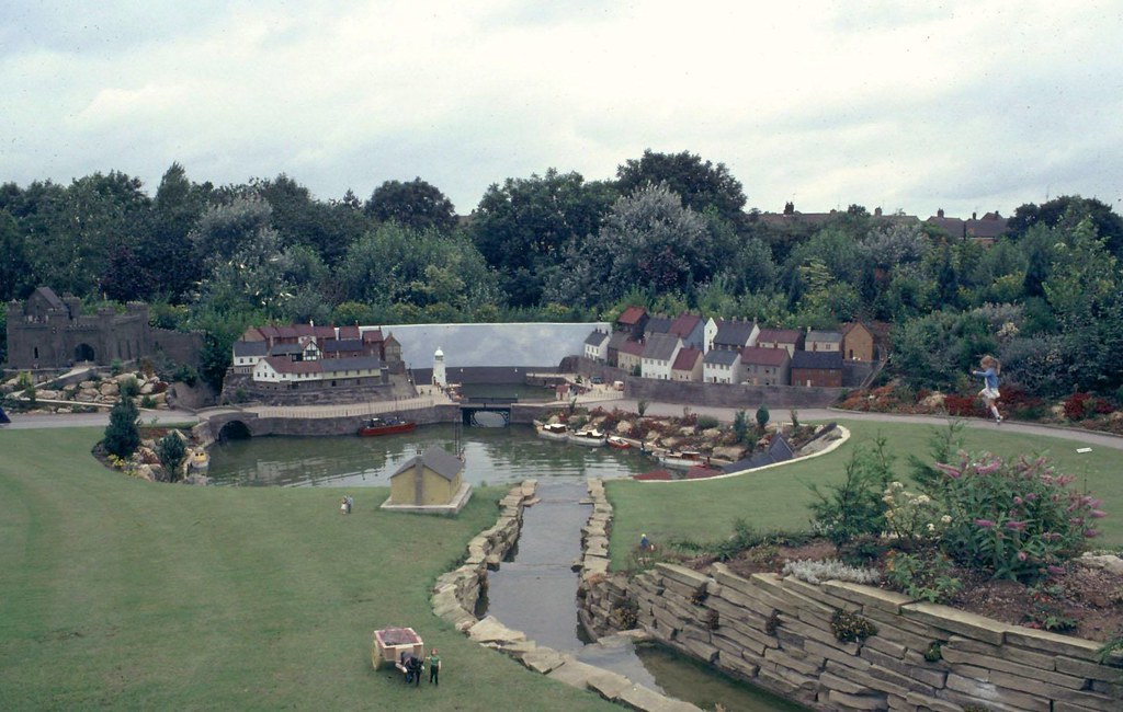 Freeport, Hornsea Minvale Model Village, Hornsea Flickr