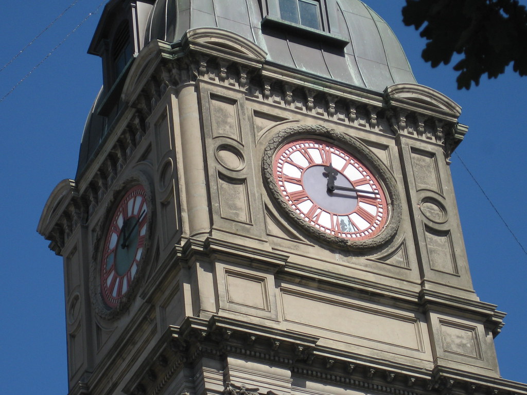 Detail of the Clock Tower of the Ballarat Town Hall Stur… Flickr